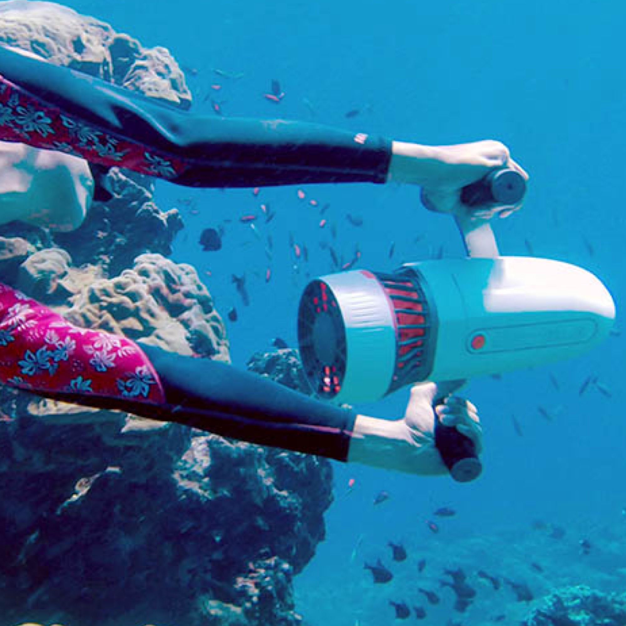 Scooter Submarino Sublue WhiteShark Tini